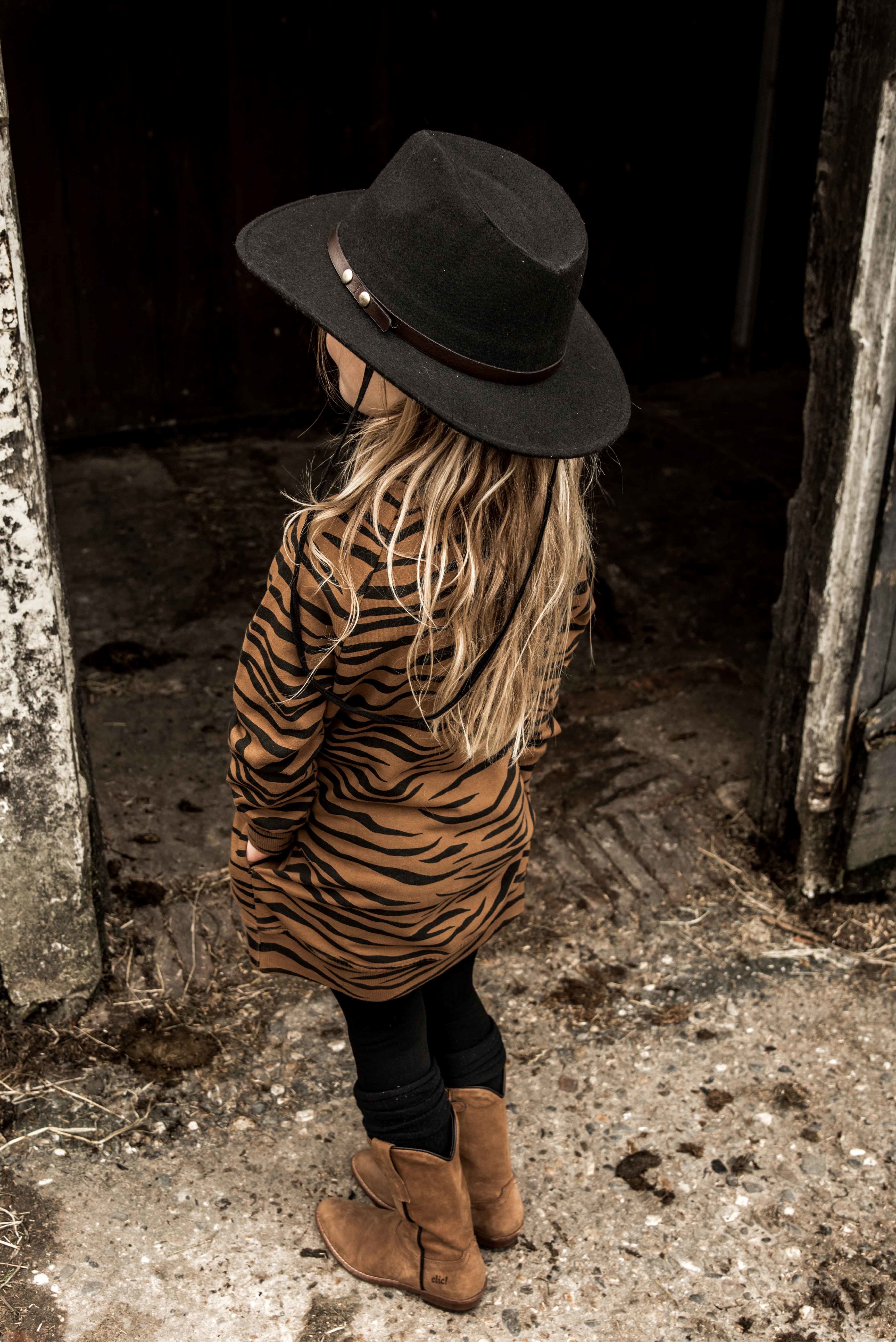 GIRLS SWEATDRESS TIGER ROCKING BALLERINA