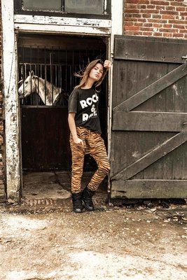 ROUND NECK TEE : ROCK & ROLL