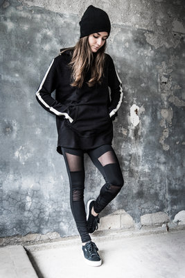 LONG HOODED SWEATER ROCK ON