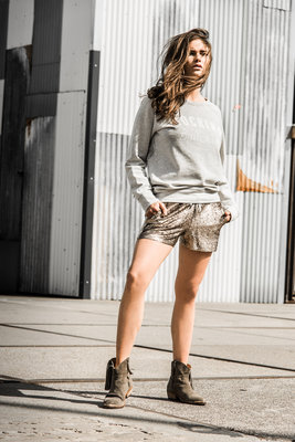 SWEATSHORT PAILLETTEN