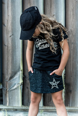 GIRLS : GLITTER ROKJE ZWART MET ZAKKEN (MAG NIET MEER RETOUR)