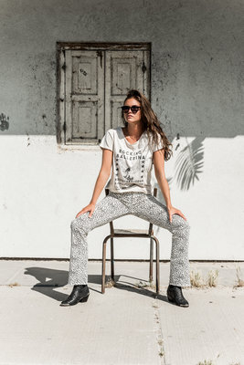 CHEETAH FLARE PANTS CREME.