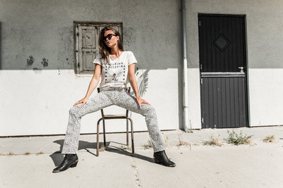 CHEETAH FLARE PANTS CREME.