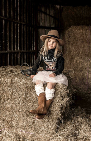 GIRLS SWEATER EAGLE SUN - MAG NIET MEER RETOUR