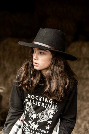 GIRLS HOODED SWEATDRESS EAGLE STARTOUR- MAG NIET MEER RETOUR