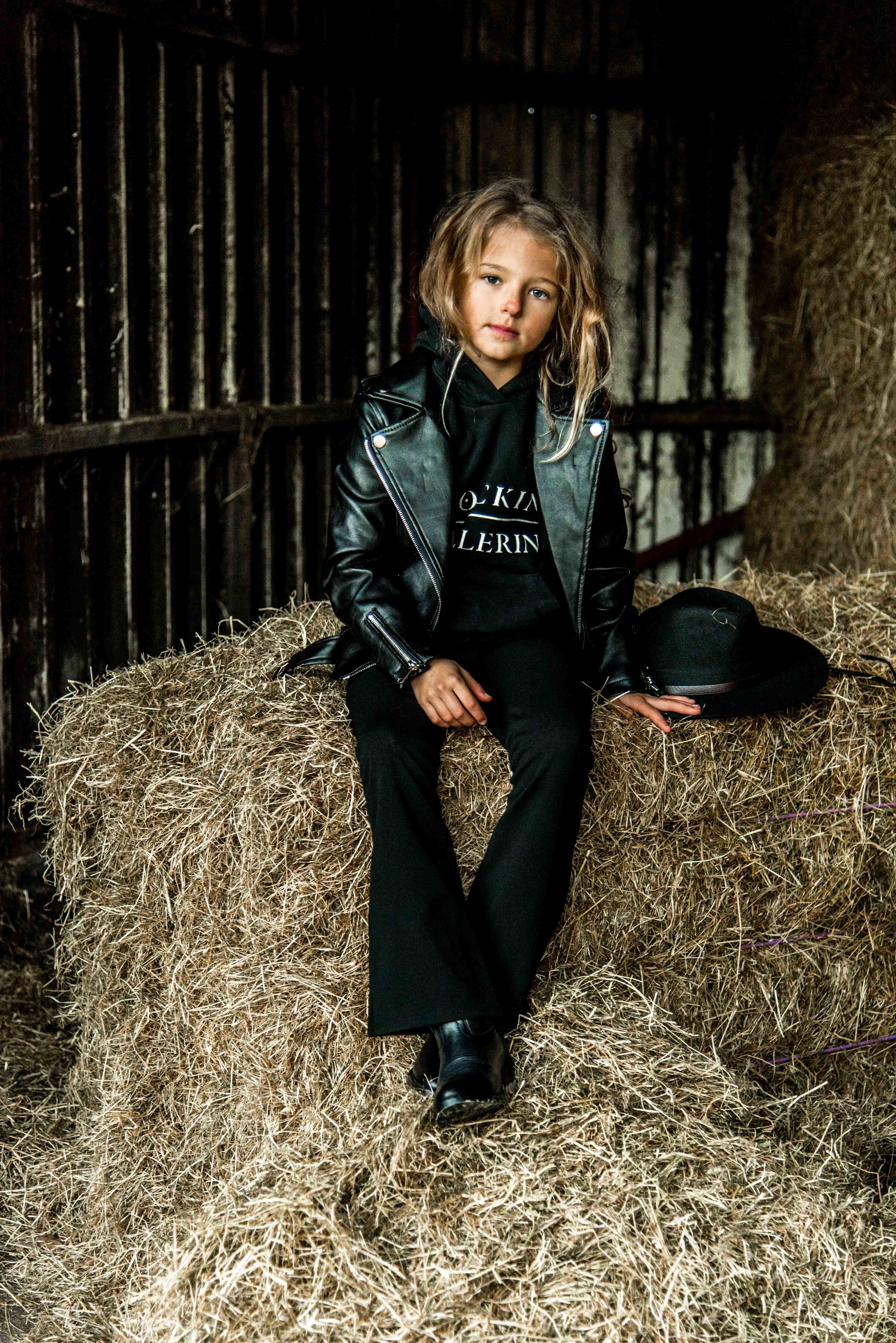 GIRLS BELT BIKER EIGEN NAAM