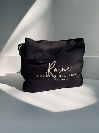 CANVAS SHOPPER : RAINE ROCKING BALLERINA
