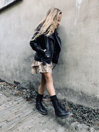 GIRLS BELT BIKER EIGEN NAAM