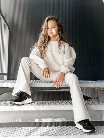 GIRLS OVERSIZED SWEATER ROCKING BALLERINA - CREAM