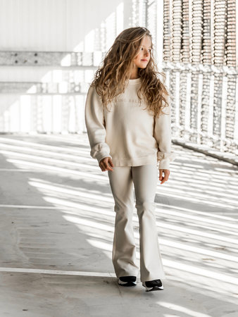 GIRLS OVERSIZED SWEATER ROCKING BALLERINA - CREAM