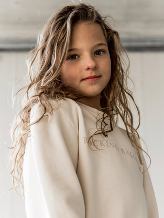 GIRLS OVERSIZED SWEATER ROCKING BALLERINA - CREAM