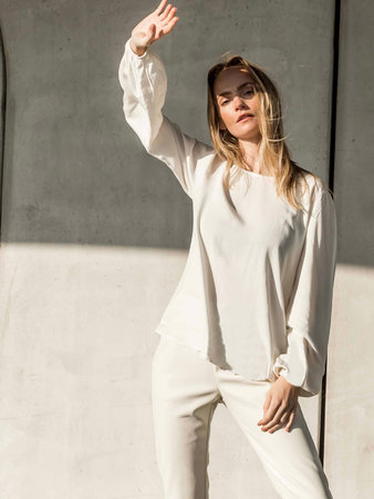 WOMEN BLOUSE BALLOON SLEEVES - COCONUT MILK