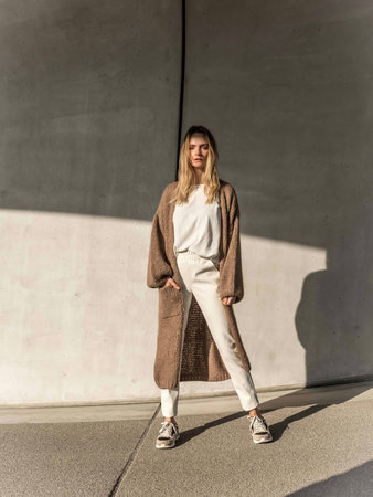 WOMEN BLOUSE BALLOON SLEEVES - COCONUT MILK