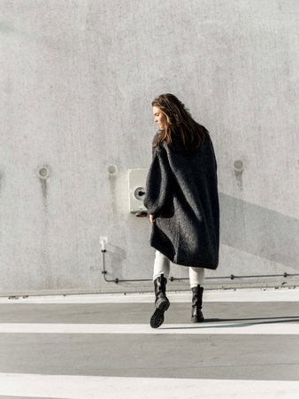 LANG MOHAIR VEST - ANTRA
