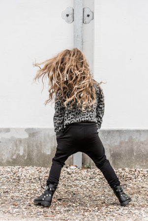 116 = laatste maat! UNISEX DROPPED CROTCH JOGGER BLACK- mag niet meer retourn