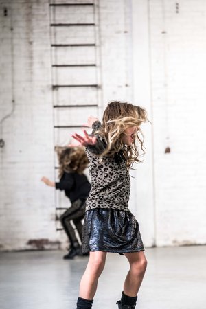 GIRLS : ROKJE PAILLETTEN - mag niet meer retour