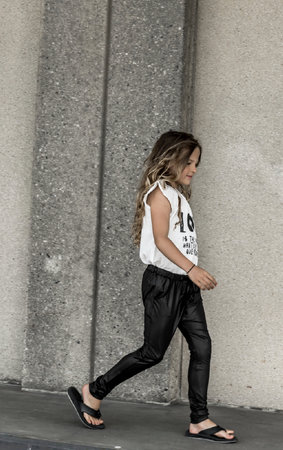 GIRLS DROPPED CROTCH LEGGING - NO RETURNS